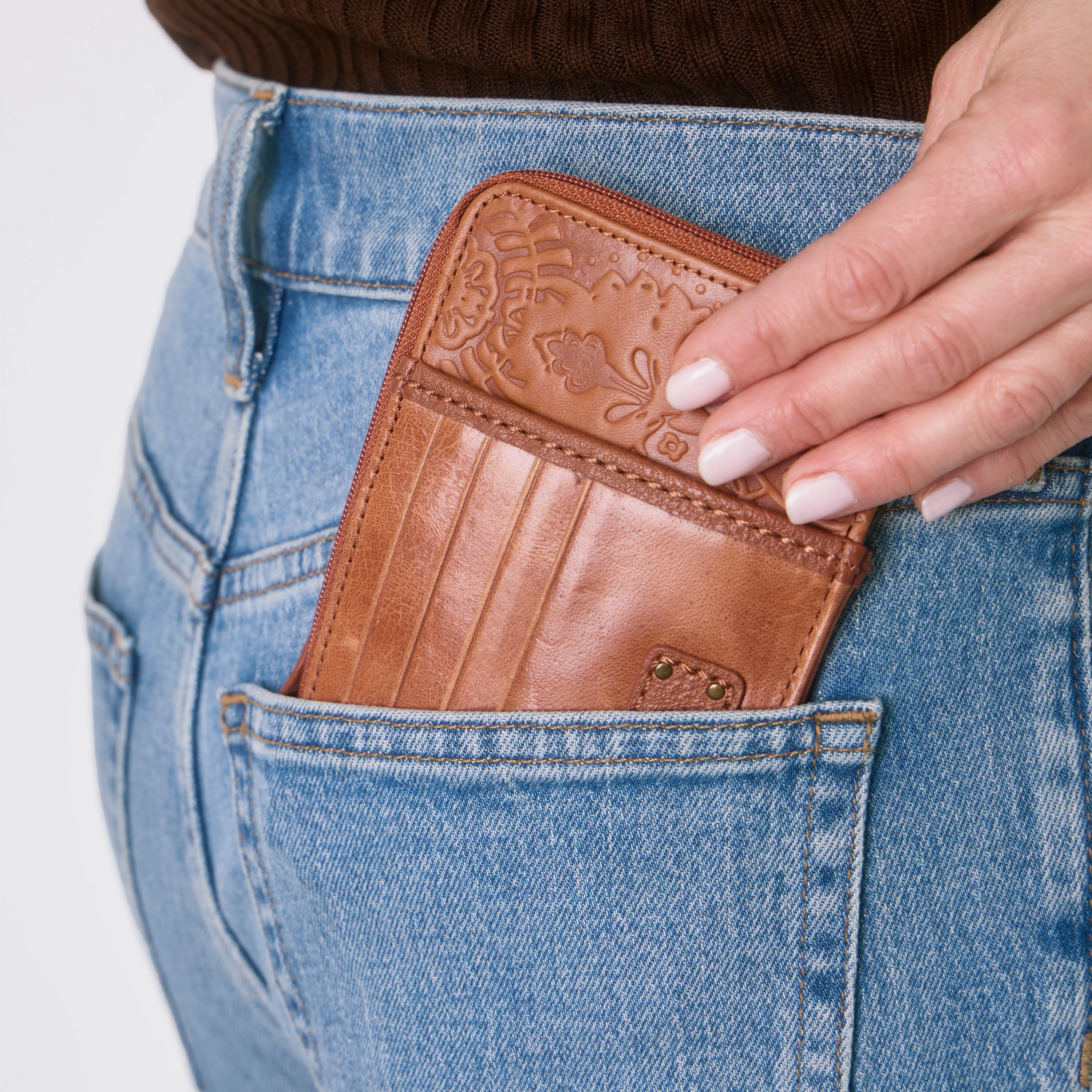 Iris Card Wallet - Leather - Tobacco Floral Embossed - Image 2